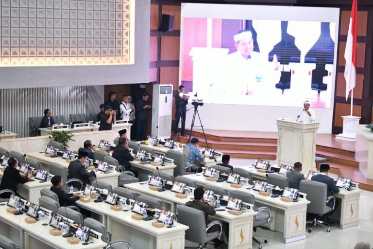 Gubernur Dedi Mulyadi Soroti Kasus Kusta, TBC, dan Beban Fiskal BPJS