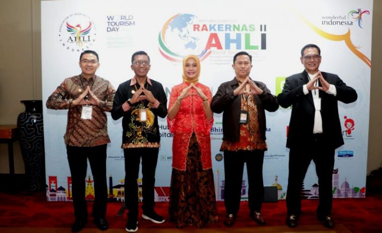 Di Tengah Perayaan World Tourism Day AHLI Ingin Perkuat SDM Pariwisata dengan Komitmen Kolaborasi