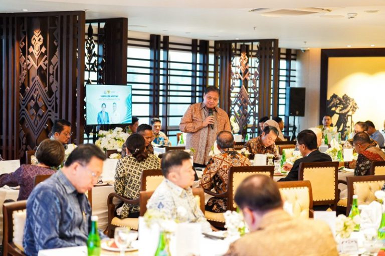 Airlangga Dorong Dunia Usaha Tahan Guncangan, Supaya Roda Ekonomi Tetap Berputar