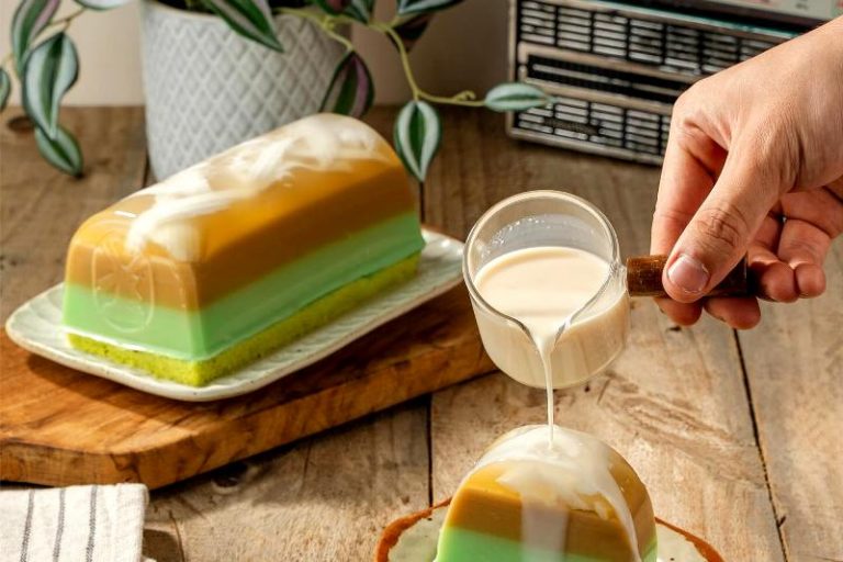 Holland Bakery Ternyata Pemiliknya Bukan Londo Lho, Tapi Asli Indonesia