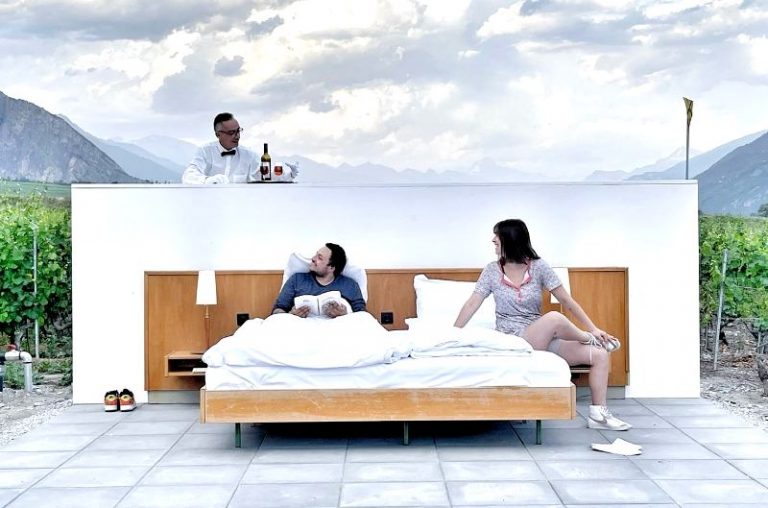 Menginap Anti Mainstream di Eropa, dari Hotel Tanpa Dinding Sampe Penjara Tua