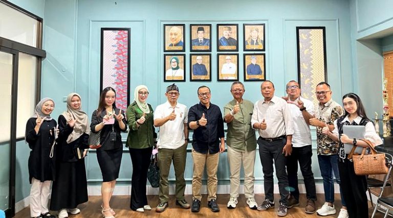 Pengurus PUTRI – Kadisparbud Jabar, Bahas Dinamika dan Solusi Sektor Pariwisata