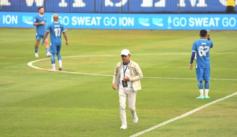 KDM Dorong Satu Kecamatan Satu Lapangan Berstandar Nasional, Persib Siap Bersinergi