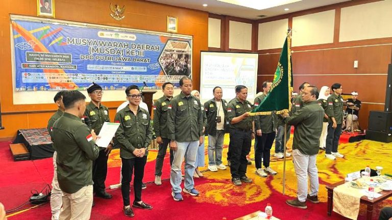 6 DPC PUTRI Resmi Dilantik, Disparbud Jabar Tawarkan Konsep West Java Traincation