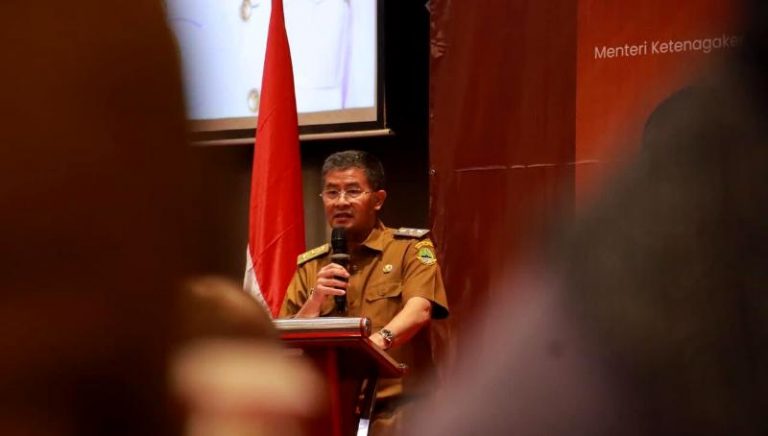 Wagub Jabar Dorong Kerja Layak di Forum Call for Papers 2025, Tegaskan Ekonomi Berkelanjutan