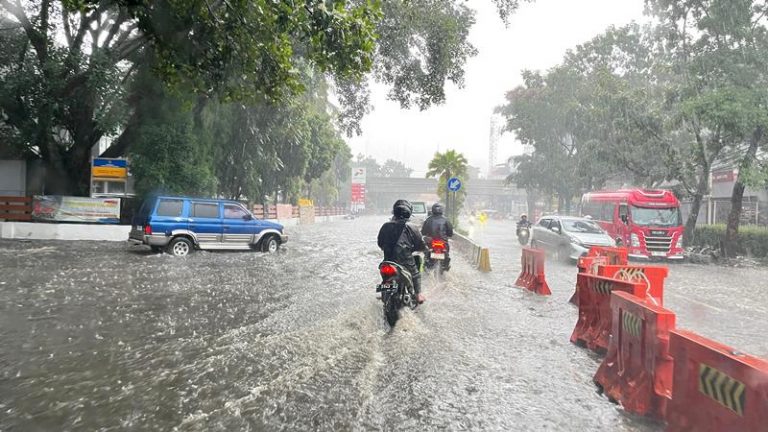 Pemdaprov Jabar Akan Fokus Benahi Banjir Bandung Raya pada 2026