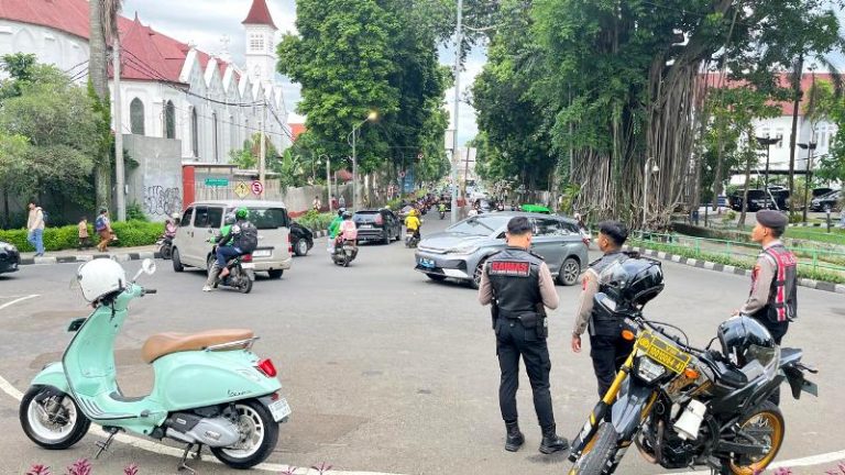 Hadapi Lonjakan 21,2 Juta Pergerakan Nataru, Jawa Barat Perketat Pengamanan Jalur Wisata