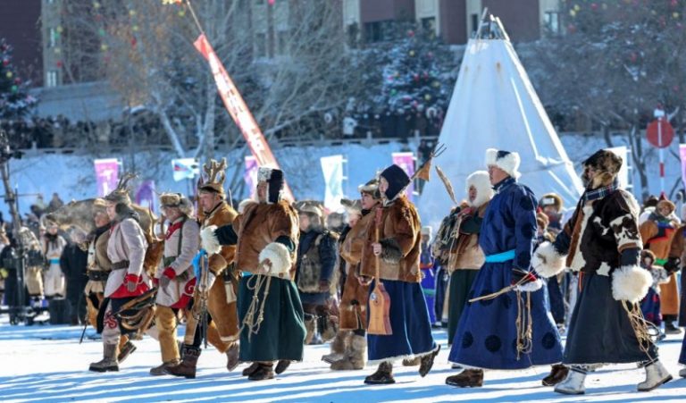 10 Ribu Lebih Wisatawan Ikuti Festival Musim Dingin Hulunbuir Mongolia