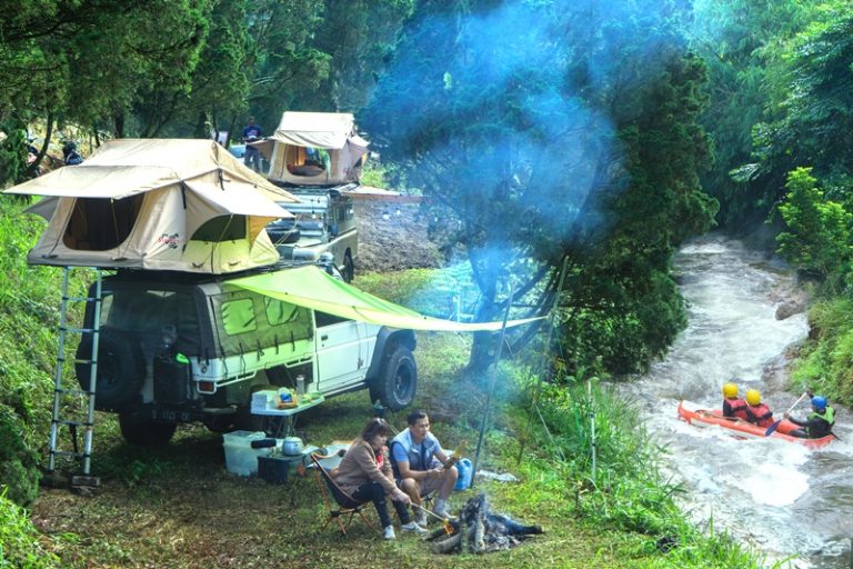 Sari Ater, Saung Angklung Udjo dan Aquarium Pangandaran Raih Penghargaan Destinasi Terbaik 2025
