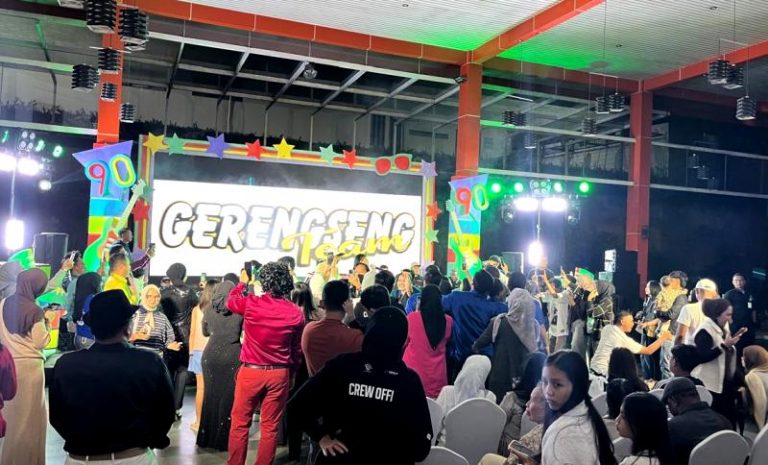 Ade Astrid, Bikin Panggung Spektakuler Pada Malam Tahun Baru 2026 di Sari Ater Kamboti