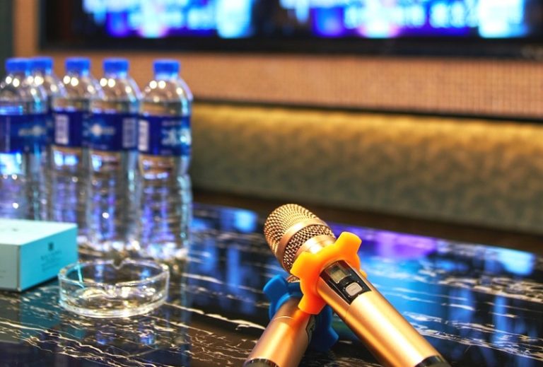 5 Tempat Karaoke Terbaik di Kota Kreatif Bandung, Catat Tempatnya
