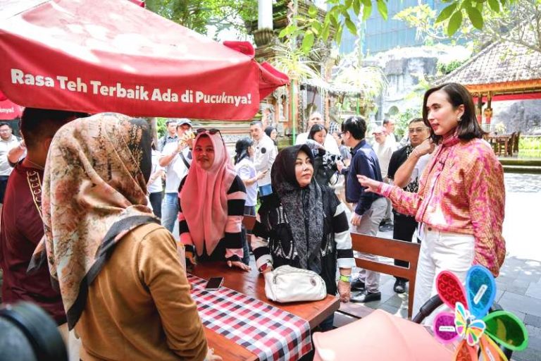Menteri Pariwisata Widiyanti Cek Wisatawan Bali, Ini Kata Direktur TSI Hans Manangsang