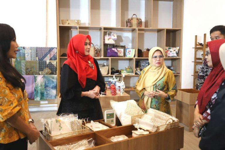 Belajar dari Kota Bandung, Dekranasda Kabupaten Tasikmalaya Siapkan Galeri UMKM