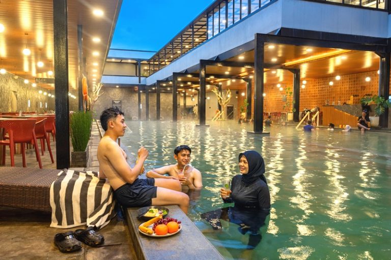 Bagi Kalian Yang Ultah April Dan Mei Bisa Healing Gratis di Sari Ater, Ini Syaratnya