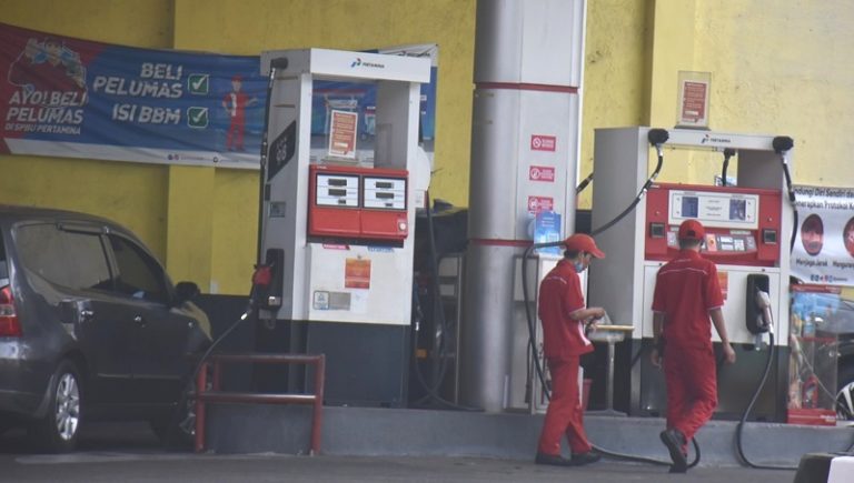 Harga BBM Naik Rp 9.000 Per Liter, Mulai Berlaku 18 April